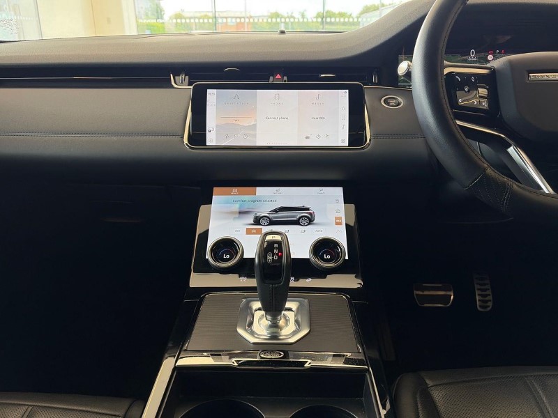 2021 (21) LAND ROVER RANGE ROVER EVOQUE 2.0 D200 R-Dynamic SE 5dr Auto 5556195
