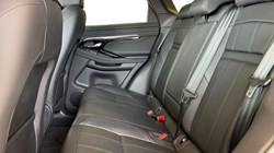 2021 (21) LAND ROVER RANGE ROVER EVOQUE 2.0 D200 R-Dynamic SE 5dr Auto 5556185