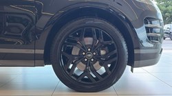 2021 (21) LAND ROVER RANGE ROVER EVOQUE 2.0 D200 R-Dynamic SE 5dr Auto 5556189