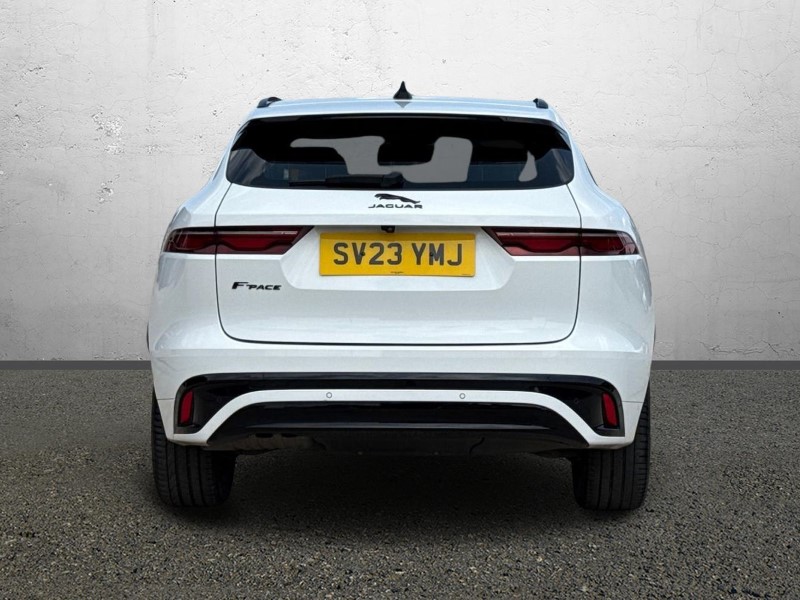 2024 (24) JAGUAR F-PACE 2.0 D200 R-Dynamic SE 5dr Auto AWD 5575835