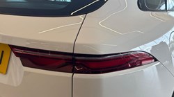 2024 (24) JAGUAR F-PACE 2.0 D200 R-Dynamic SE 5dr Auto AWD 5575876