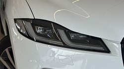 2024 (24) JAGUAR F-PACE 2.0 D200 R-Dynamic SE 5dr Auto AWD 5575846