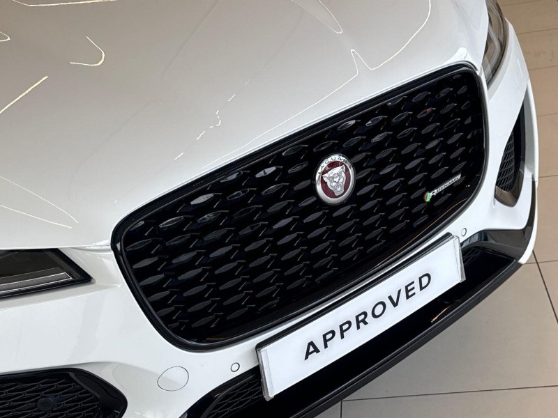 2024 (24) JAGUAR F-PACE 2.0 D200 R-Dynamic SE 5dr Auto AWD 5575872