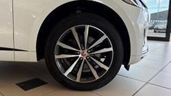 2024 (24) JAGUAR F-PACE 2.0 D200 R-Dynamic SE 5dr Auto AWD 5575837