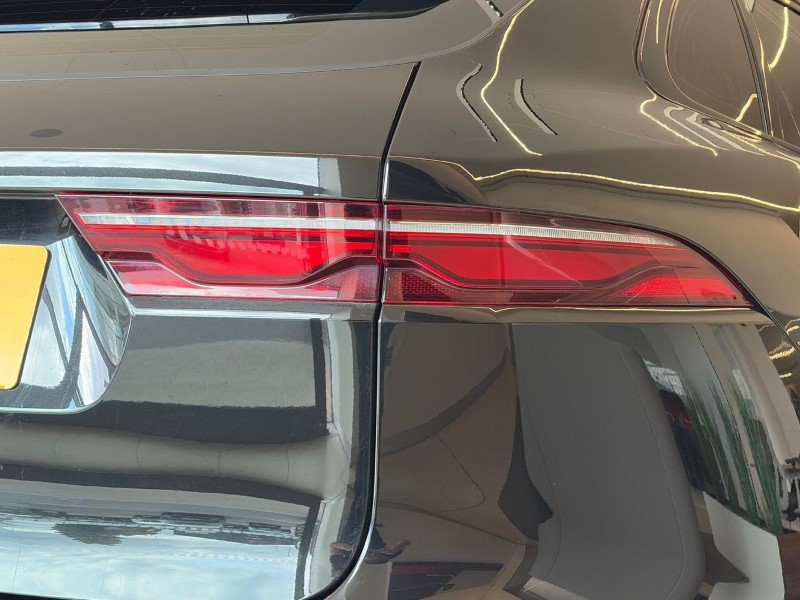 2023 (72) JAGUAR F-PACE 2.0 D200 R-Dynamic SE 5dr Auto AWD 5572689
