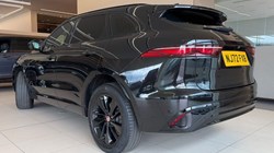 2023 (72) JAGUAR F-PACE 2.0 D200 R-Dynamic SE 5dr Auto AWD 5572696