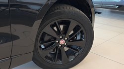 2023 (72) JAGUAR F-PACE 2.0 D200 R-Dynamic SE 5dr Auto AWD 5572691
