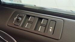 2023 (23) LAND ROVER DISCOVERY 3.0 D300 R-Dynamic SE 5dr Auto 5563158