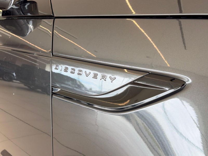 2023 (23) LAND ROVER DISCOVERY 3.0 D300 R-Dynamic SE 5dr Auto 5563154