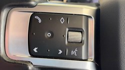 2023 (23) LAND ROVER DISCOVERY 3.0 D300 R-Dynamic SE 5dr Auto 5563162