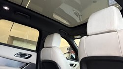 2020 (70) LAND ROVER RANGE ROVER VELAR 2.0 D180 R-Dynamic SE 5dr Auto 5559514
