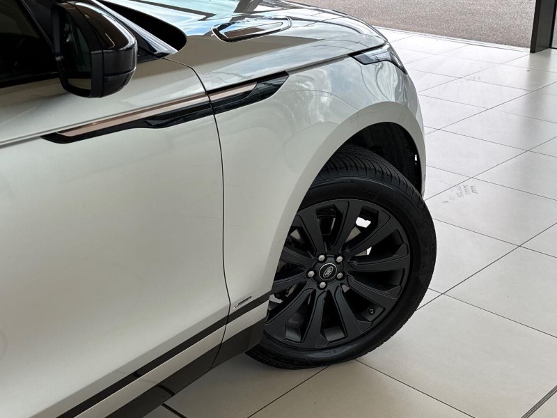 2020 (70) LAND ROVER RANGE ROVER VELAR 2.0 D180 R-Dynamic SE 5dr Auto 5559541