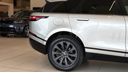 2020 (70) LAND ROVER RANGE ROVER VELAR 2.0 D180 R-Dynamic SE 5dr Auto 5559545