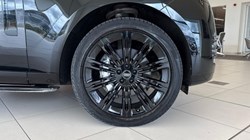 2023 (72) LAND ROVER RANGE ROVER 3.0 D300 SE 4dr Auto 5565872