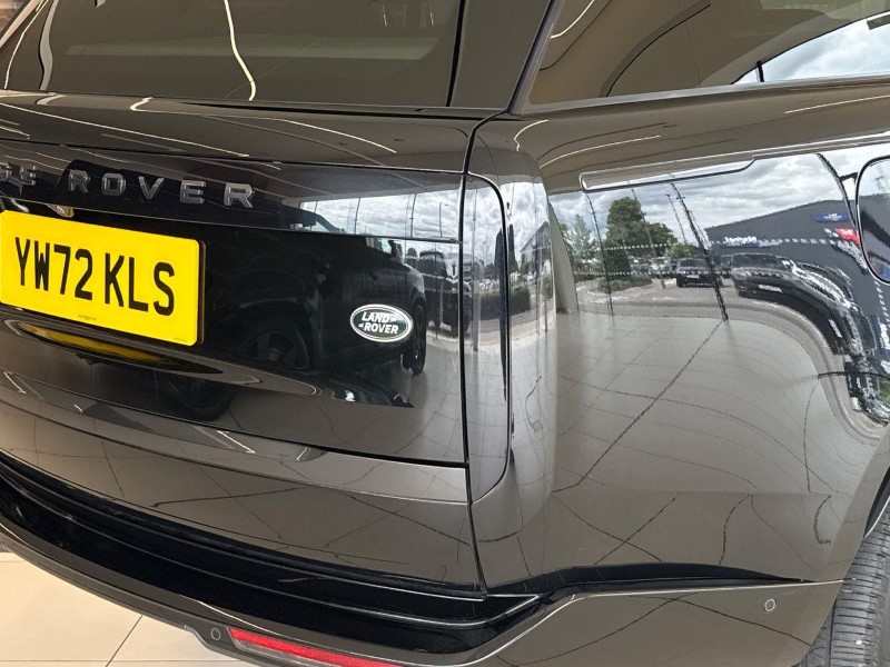 2023 (72) LAND ROVER RANGE ROVER 3.0 D300 SE 4dr Auto 5565911