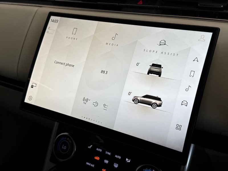 2023 (72) LAND ROVER RANGE ROVER 3.0 D300 SE 4dr Auto 5565894