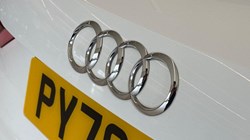 2021 (70) AUDI Q3 35 TDI S Line 5dr S Tronic 5562827