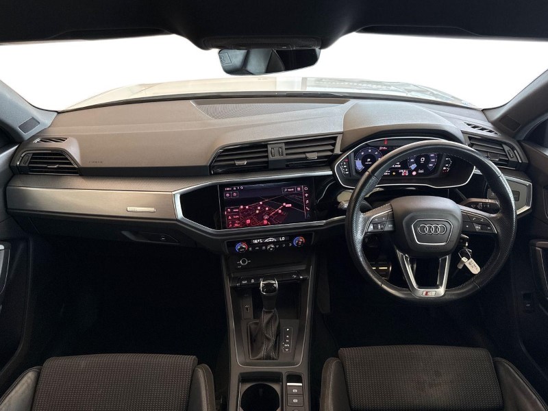 2021 (70) AUDI Q3 35 TDI S Line 5dr S Tronic 5562794