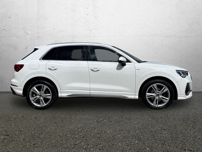2021 (70) AUDI Q3 35 TDI S Line 5dr S Tronic 5562790