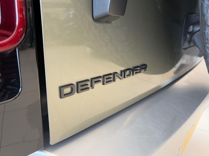 2023 (72) LAND ROVER COMMERCIAL DEFENDER 3.0 D250 Hard Top Auto 5594703