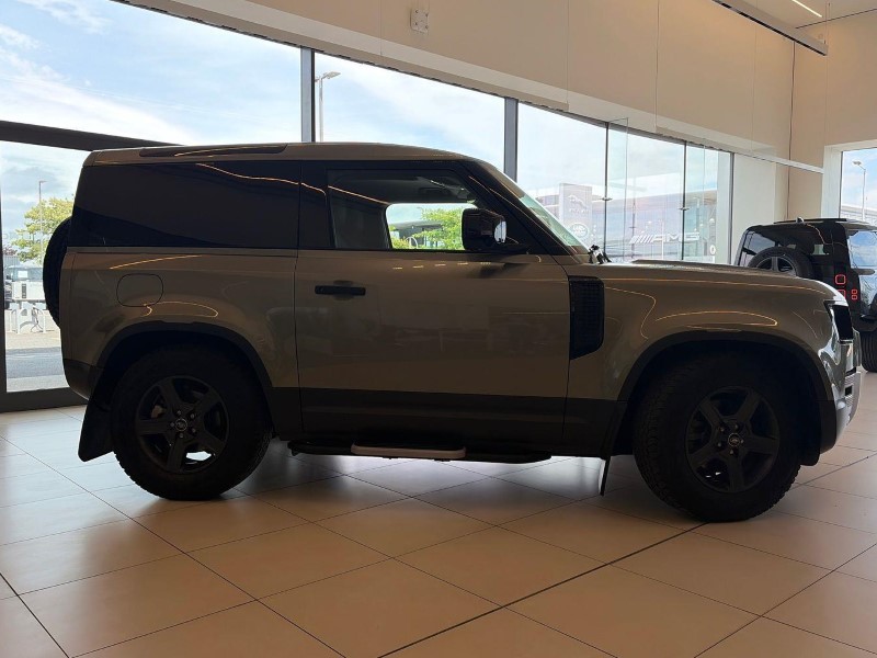 2023 (72) LAND ROVER COMMERCIAL DEFENDER 3.0 D250 Hard Top Auto 5594713