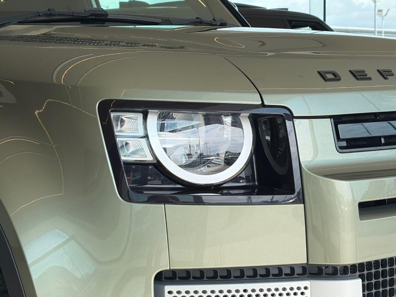 2023 (72) LAND ROVER COMMERCIAL DEFENDER 3.0 D250 Hard Top Auto 5594674