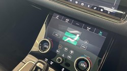 2019 (19) LAND ROVER RANGE ROVER EVOQUE 2.0 D180 R-Dynamic S 5dr Auto 5569731