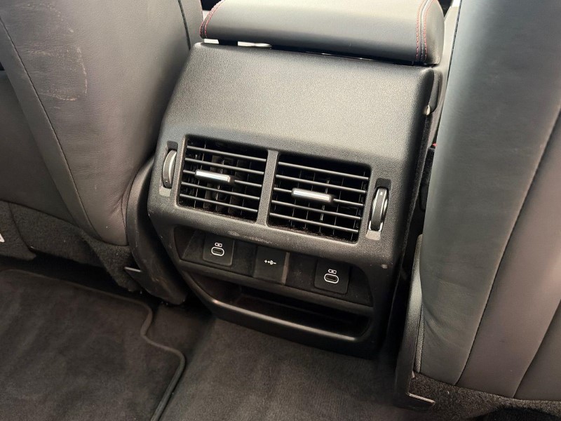 2022 (22) LAND ROVER DISCOVERY SPORT 2.0 D200 R-Dynamic HSE 5dr Auto 5590654