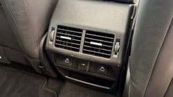 2022 (22) LAND ROVER DISCOVERY SPORT 2.0 D200 R-Dynamic HSE 5dr Auto 5590654