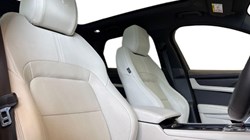 2023 (72) JAGUAR F-PACE 2.0 P250 R-Dynamic Black 5dr Auto AWD 5621431