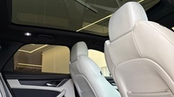 2023 (72) JAGUAR F-PACE 2.0 P250 R-Dynamic Black 5dr Auto AWD 5621426