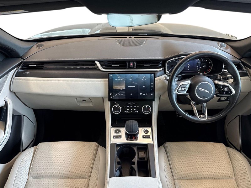 2023 (72) JAGUAR F-PACE 2.0 P250 R-Dynamic Black 5dr Auto AWD 5621414