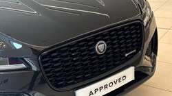 2023 (72) JAGUAR F-PACE 2.0 P250 R-Dynamic Black 5dr Auto AWD 5621449