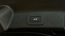2023 (72) JAGUAR F-PACE 2.0 P250 R-Dynamic Black 5dr Auto AWD 5621446