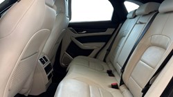 2023 (72) JAGUAR F-PACE 2.0 P250 R-Dynamic Black 5dr Auto AWD 5621409