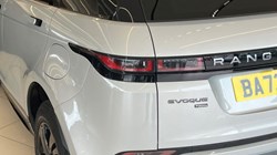 2022 (72) LAND ROVER RANGE ROVER EVOQUE 1.5 P300e R-Dynamic S 5dr Auto 5622025