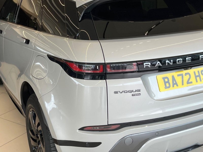 2022 (72) LAND ROVER RANGE ROVER EVOQUE 1.5 P300e R-Dynamic S 5dr Auto 5622000