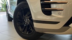 2022 (72) LAND ROVER RANGE ROVER EVOQUE 1.5 P300e R-Dynamic S 5dr Auto 5622022