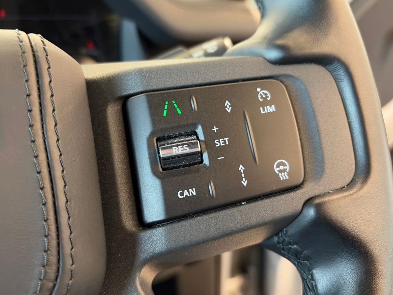 2024 (73) LAND ROVER DEFENDER 2.0 P300 X-Dynamic HSE 90 3dr Auto 5652763