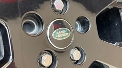 2024 (73) LAND ROVER DEFENDER 2.0 P300 X-Dynamic HSE 90 3dr Auto 5652780
