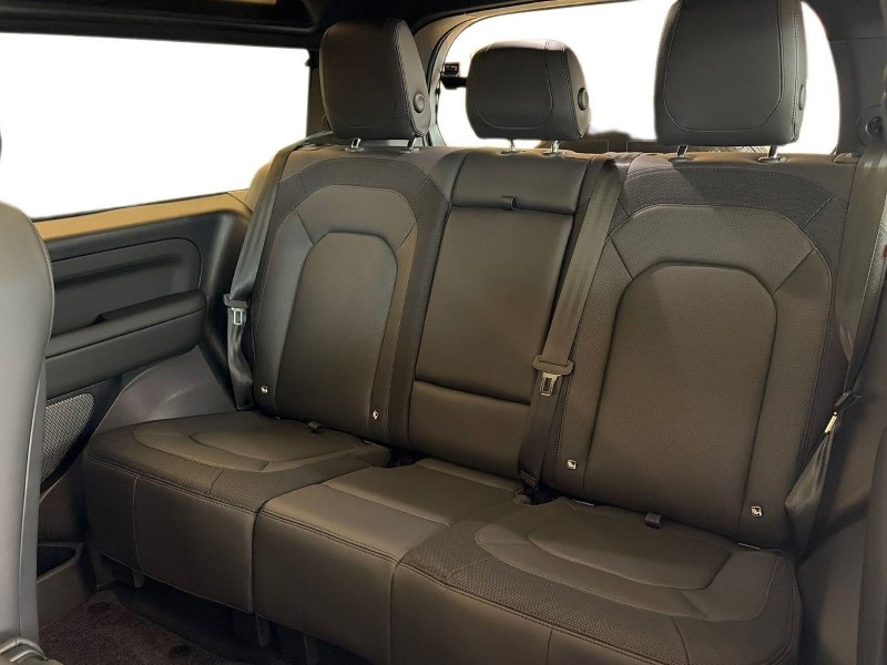 2024 (73) LAND ROVER DEFENDER 2.0 P300 X-Dynamic HSE 90 3dr Auto 5652738