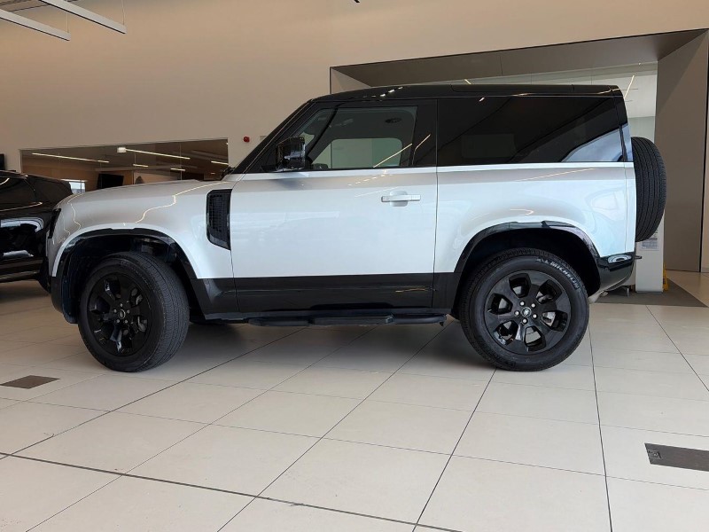 2024 (73) LAND ROVER DEFENDER 2.0 P300 X-Dynamic HSE 90 3dr Auto 5652789
