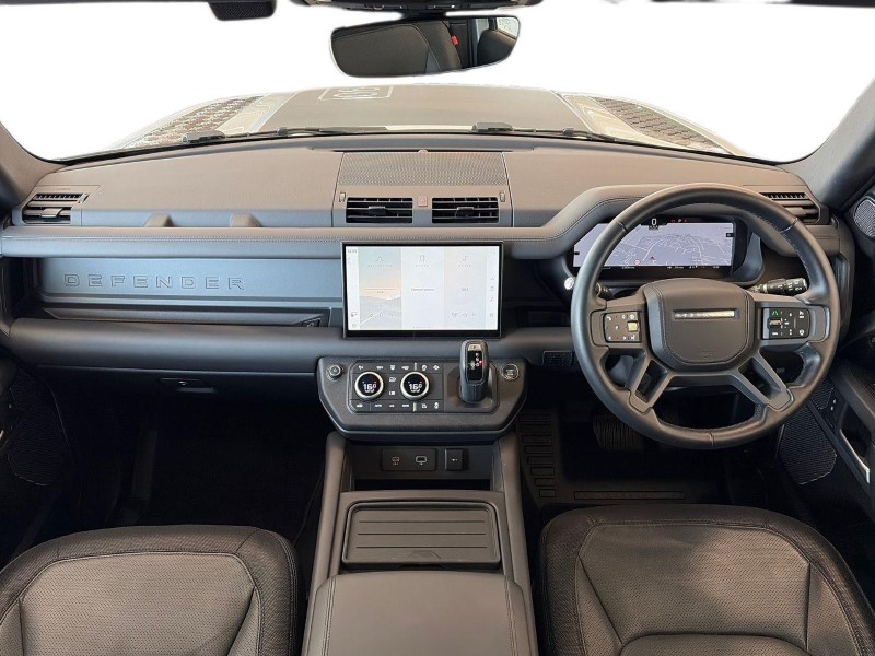 2024 (73) LAND ROVER DEFENDER 2.0 P300 X-Dynamic HSE 90 3dr Auto 5652743