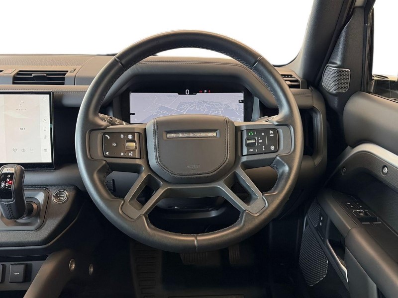 2024 (73) LAND ROVER DEFENDER 2.0 P300 X-Dynamic HSE 90 3dr Auto 5652749
