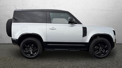 2024 (73) LAND ROVER DEFENDER 2.0 P300 X-Dynamic HSE 90 3dr Auto 5652739