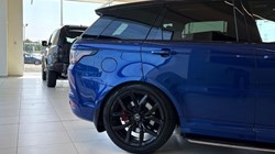 2020 (20) LAND ROVER RANGE ROVER SPORT 5.0 V8 S/C 575 SVR 5dr Auto 5612859