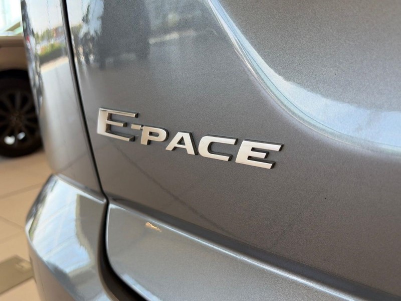 2020 (70) JAGUAR E-PACE 2.0d [180] R-Dynamic S 5dr Auto 5618337