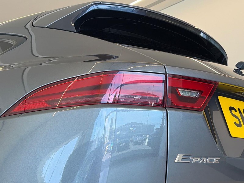 2020 (70) JAGUAR E-PACE 2.0d [180] R-Dynamic S 5dr Auto 5618311