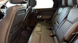2017 (17) LAND ROVER DISCOVERY 3.0 TD6 HSE Luxury 5dr Auto 5628318