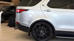 2017 (17) LAND ROVER DISCOVERY 3.0 TD6 HSE Luxury 5dr Auto 5628370